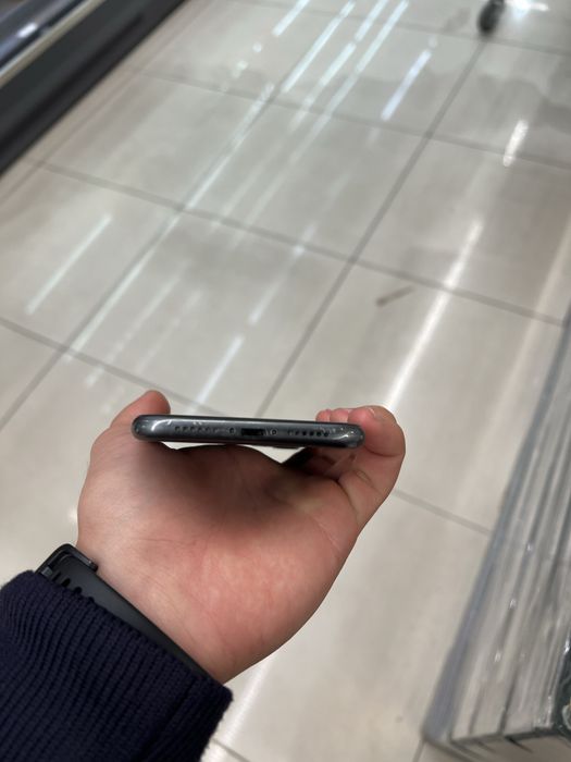 iPhone 11 89% radnoy