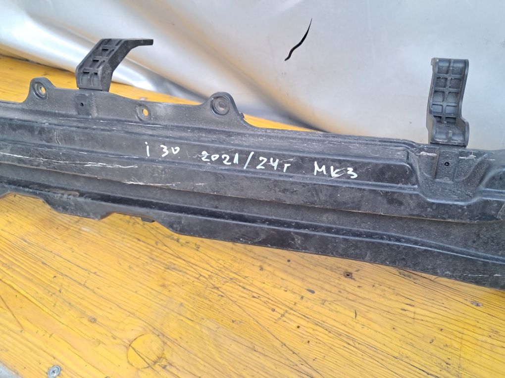 Греда броня Hyundai i30 2021/24г