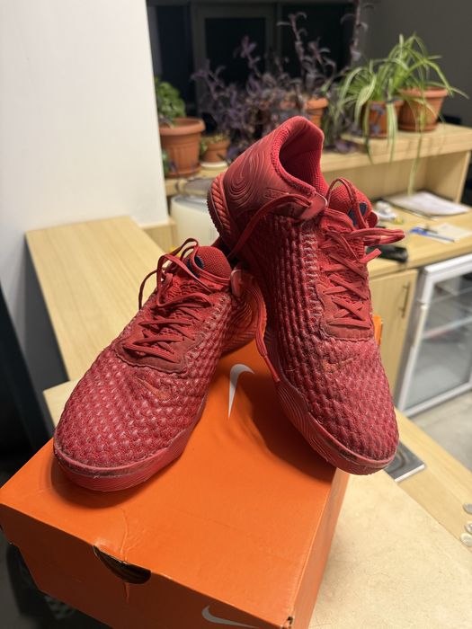 Футболни обувки Nike Gato