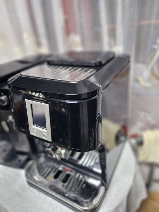 Aparate cafea / espresoare pentru piese sau reparat