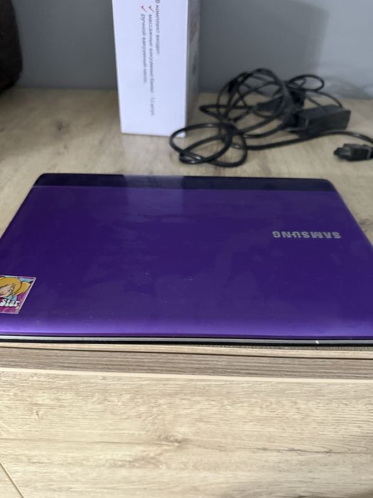 Маленький нет бук