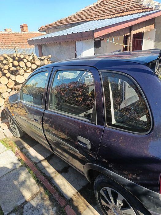 Опел Корса 1.2 бензин