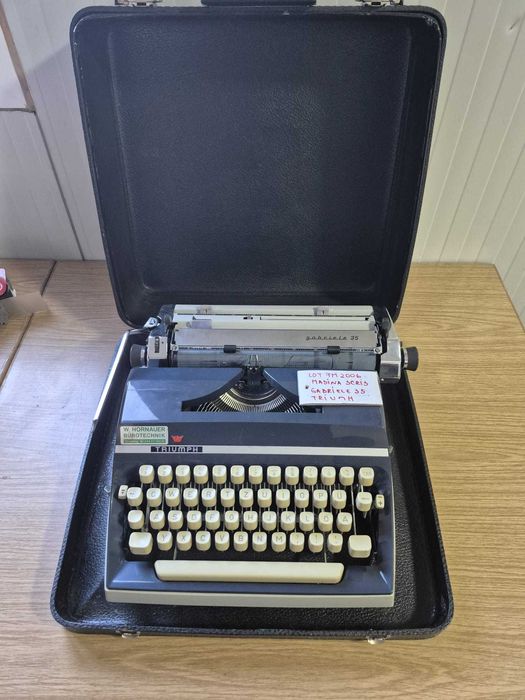 masina scris gabriele 35 triumph - lot fm 2006