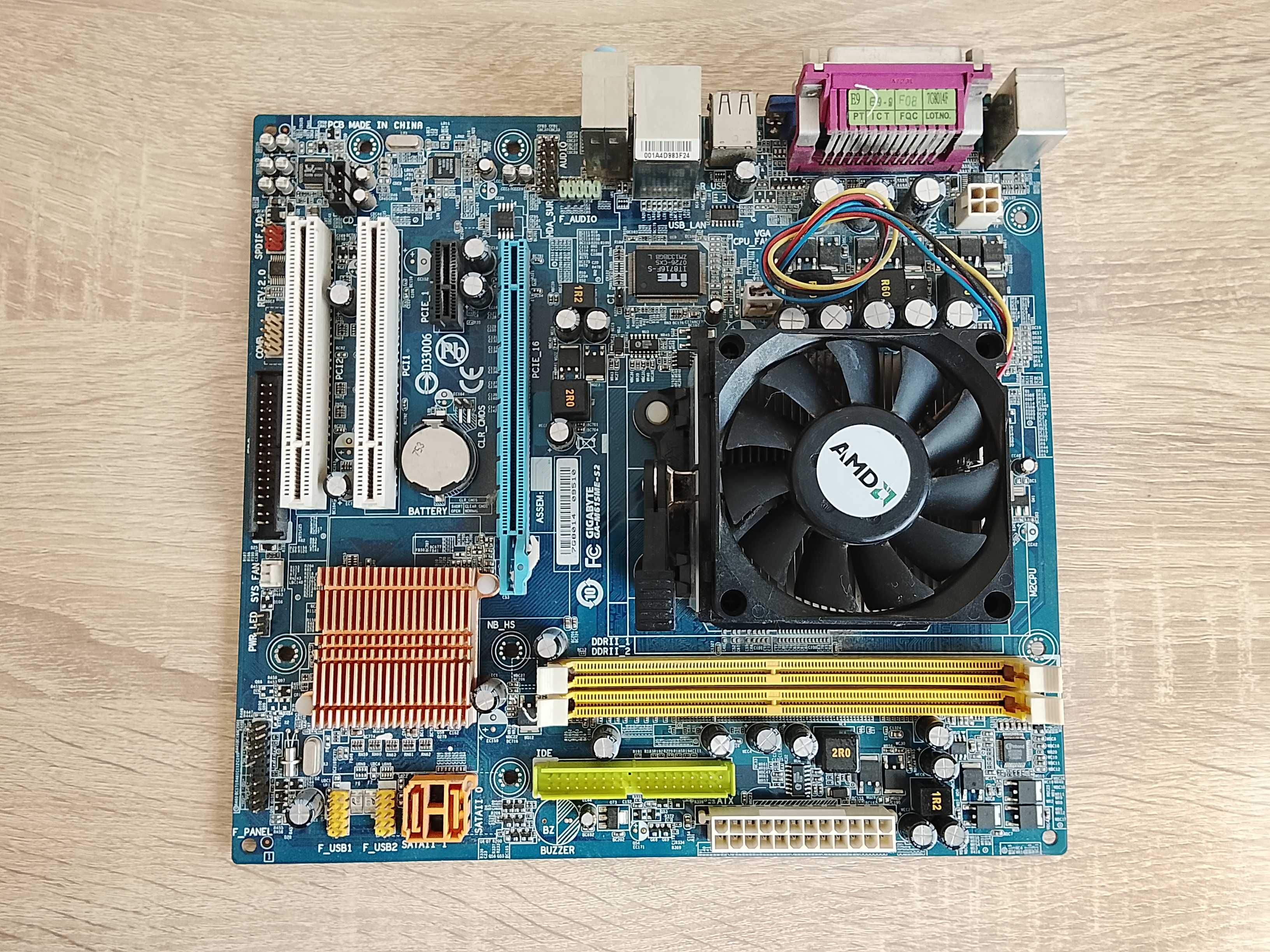 Дънна платка Gigabyte M61SME-S2