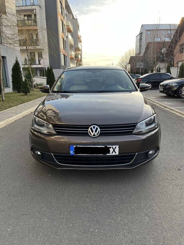 VW Jetta 1.6 Tdi 105 Cp