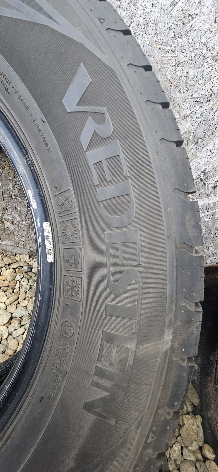 Anvelope Vredestein Comtract2 All Season + 235/65 R16C 115/113R M+S