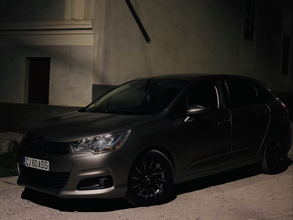 Citreon c4 2013.