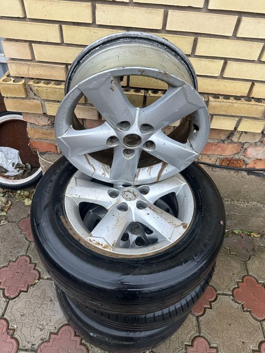 Диски r16 5х114.3 на Nissan Qashqai