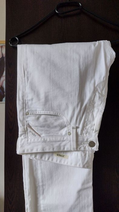 Нови бели дънки Replay 32