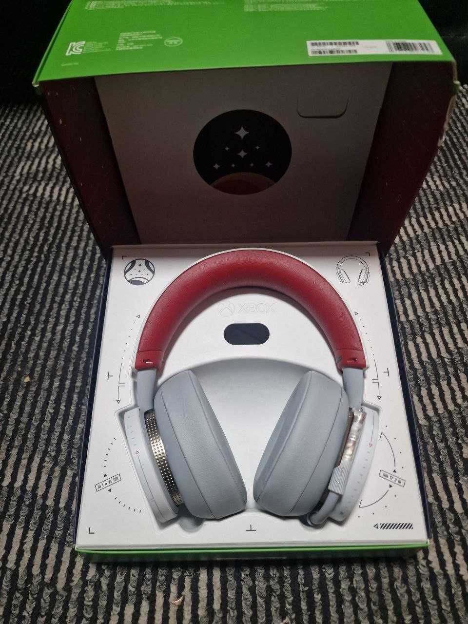 Xbox starfield limited edition и  Xbox Wireless Headset наушники