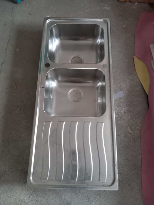 Корита за кухненски мивки - единични и двойни