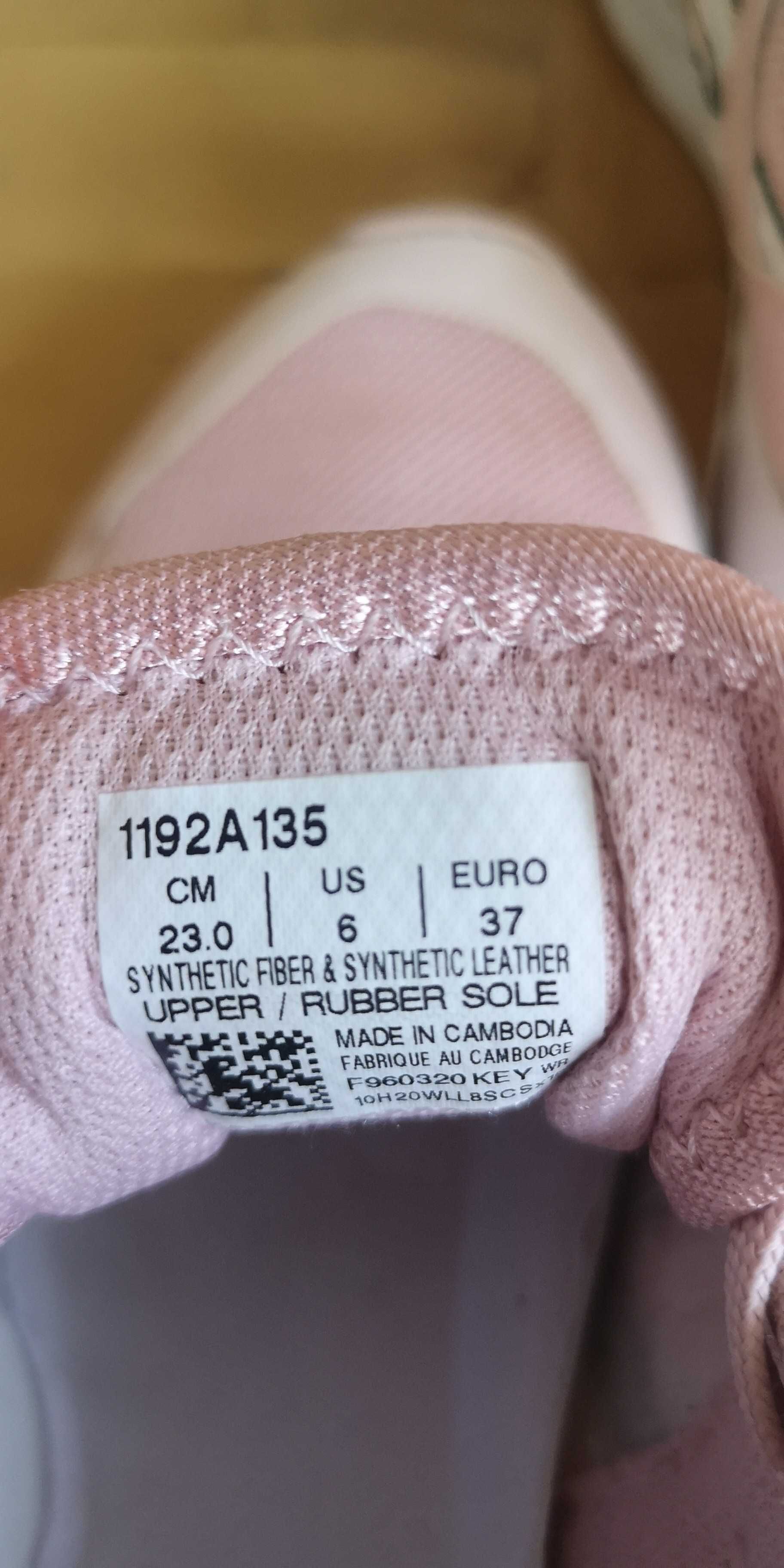 Маратонки Asics - 37 номер