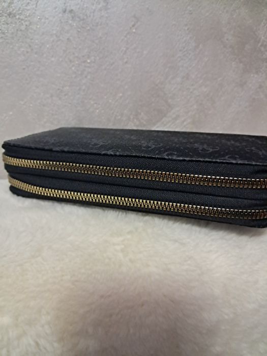 Portofel Guess de dama
