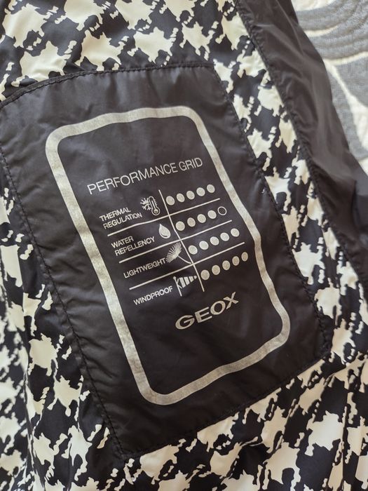 Дълго дамско яке от гъши пух "Geox".