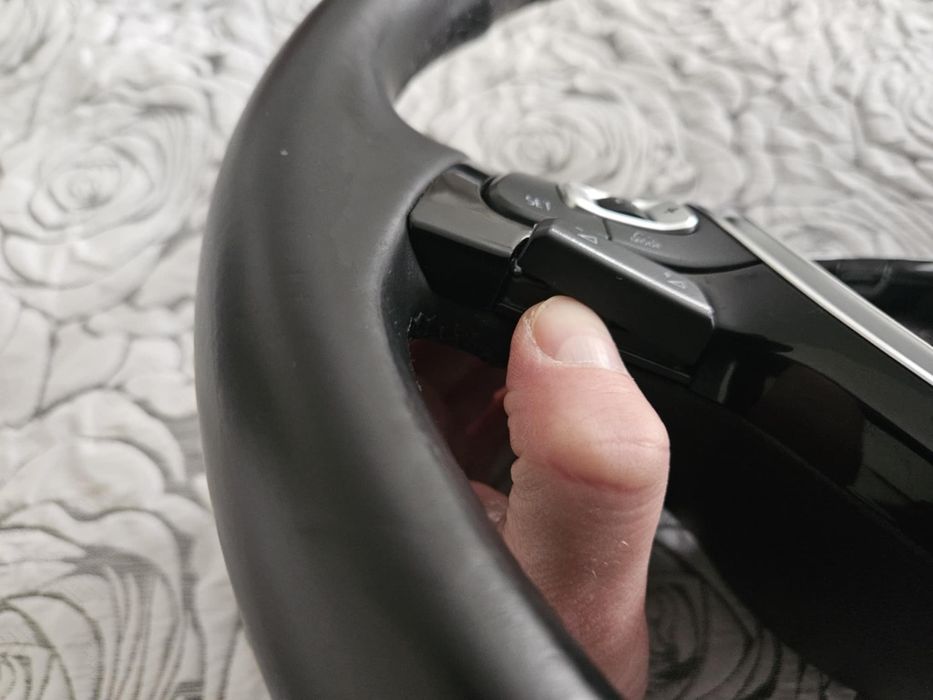 Волан, мултиволан за пасат 68 passat b8 very audi