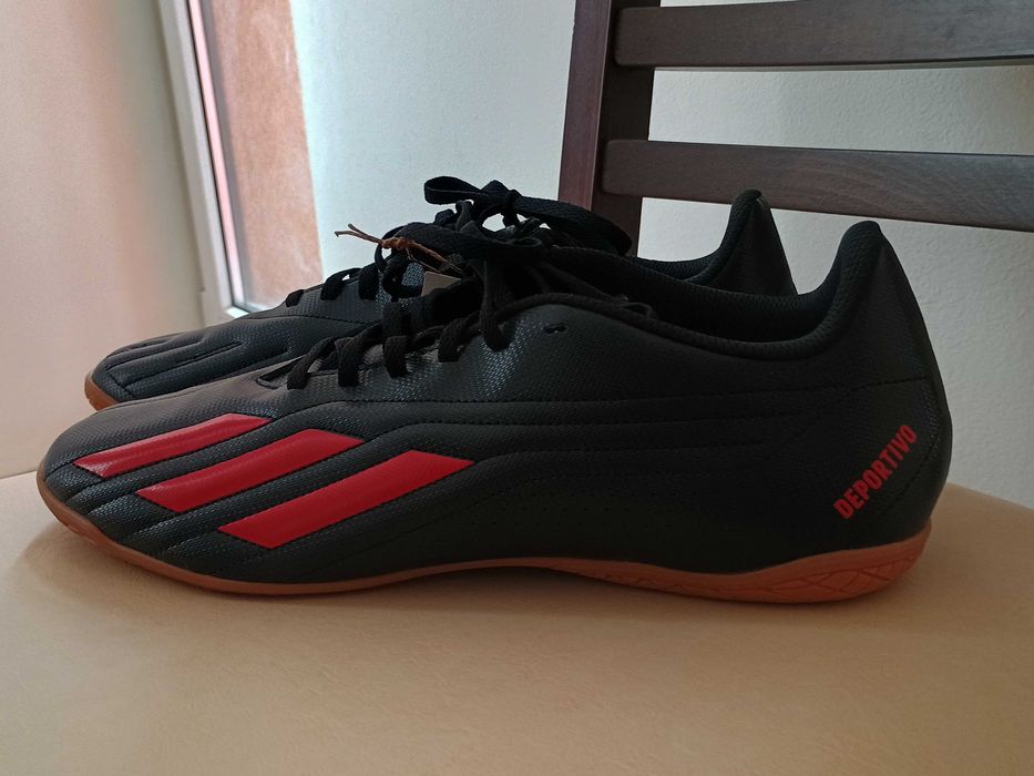Нови футболни обувки Addidas deportivo, 47 1/3