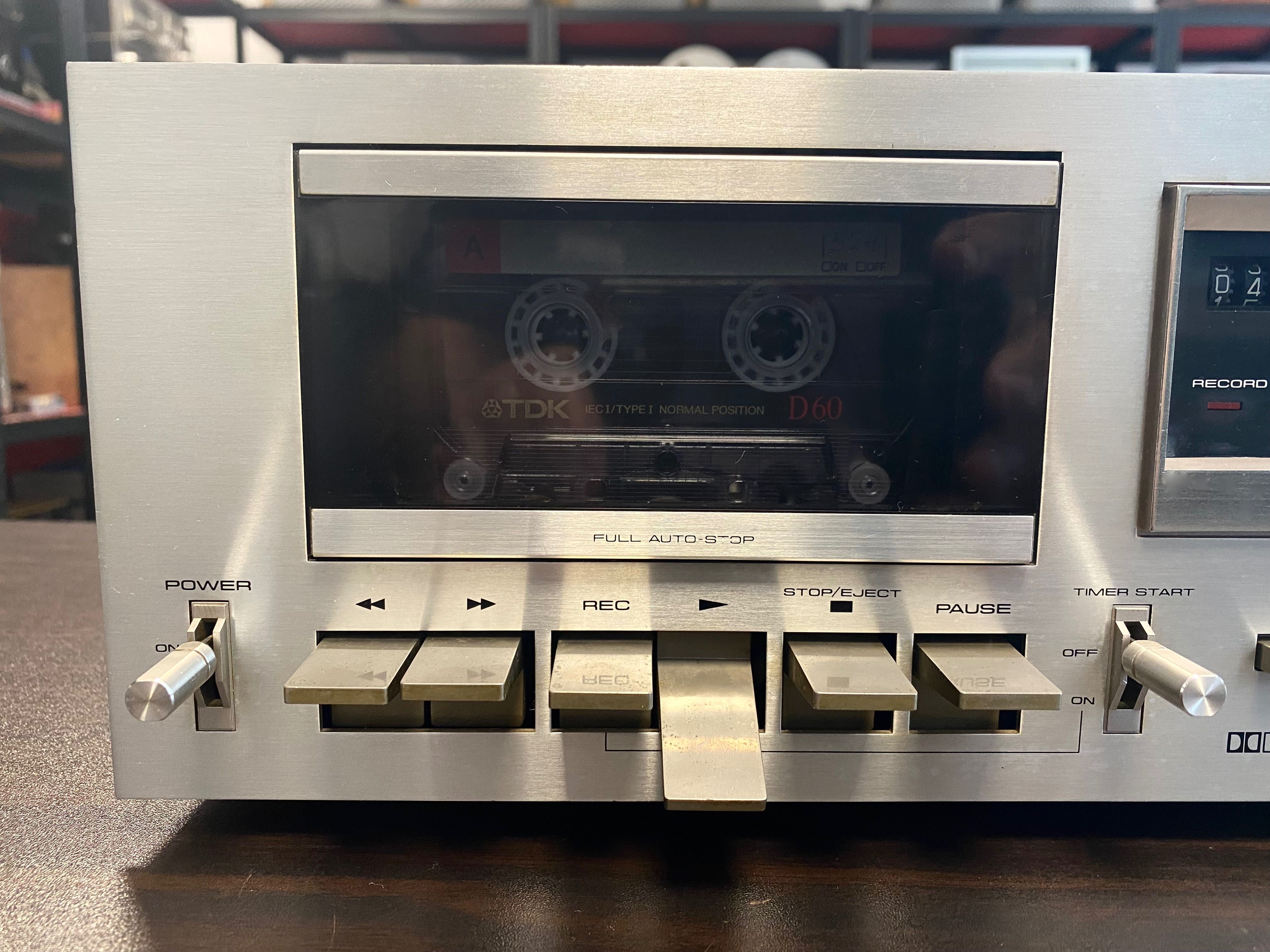 Касетен дек Pioneer