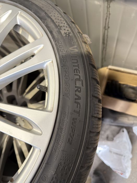 265/35 20 Kumho оригинални джанти 20” ауди