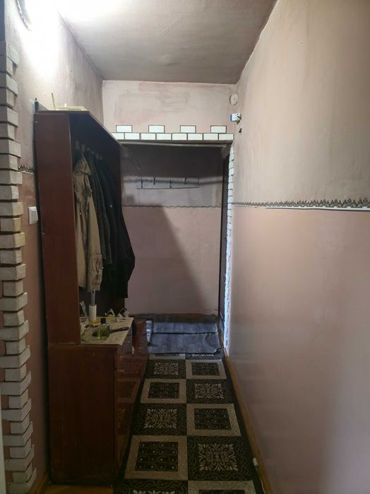 3 хонали квартира сотилади.
Андижон шахар марказида.