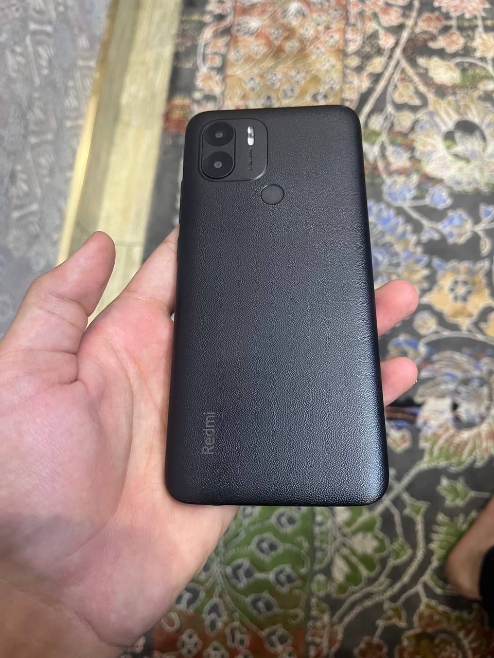 Redmi A2+ sotiladi ideyal