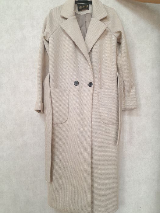 Демисезонное пальто