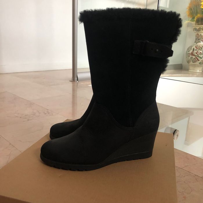 Ugg originale cizme femei piele întoarsă mărime 37 nepurtate