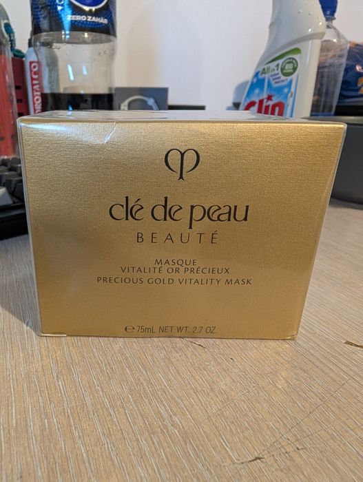 Clé de Peau Beauté Mască anti-aging Precious (Gold Vitality Mask)75 ml