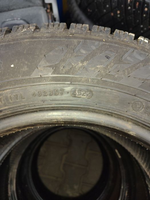 Anvelope Cauciucuri de iarna 205/65/16C Nokian Continental Bridgestone