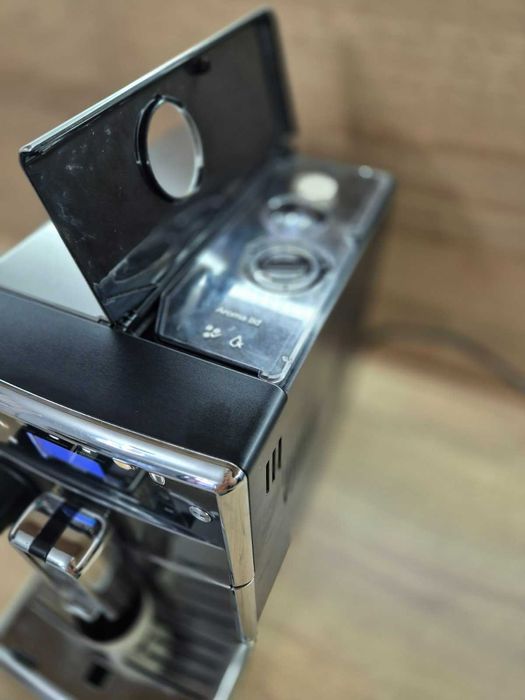 Saeco  PikoBaristа  Deluxe - внос, на малко продукти и БГ меню