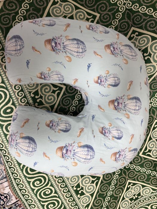 Подушка для кормления