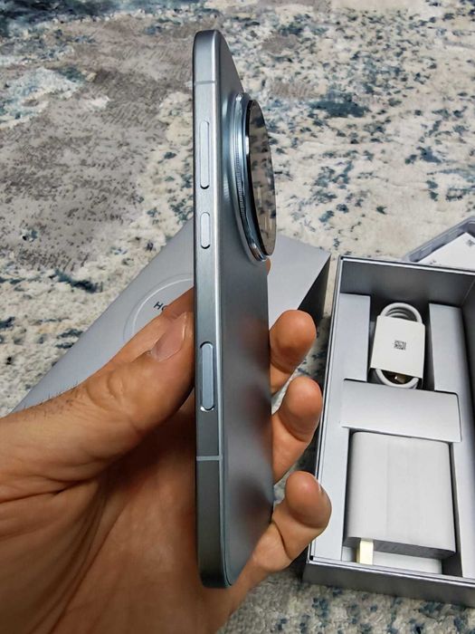 Honor Magic 8 pro Alb/Sky Cyan 16GB cu 512 GB Nou