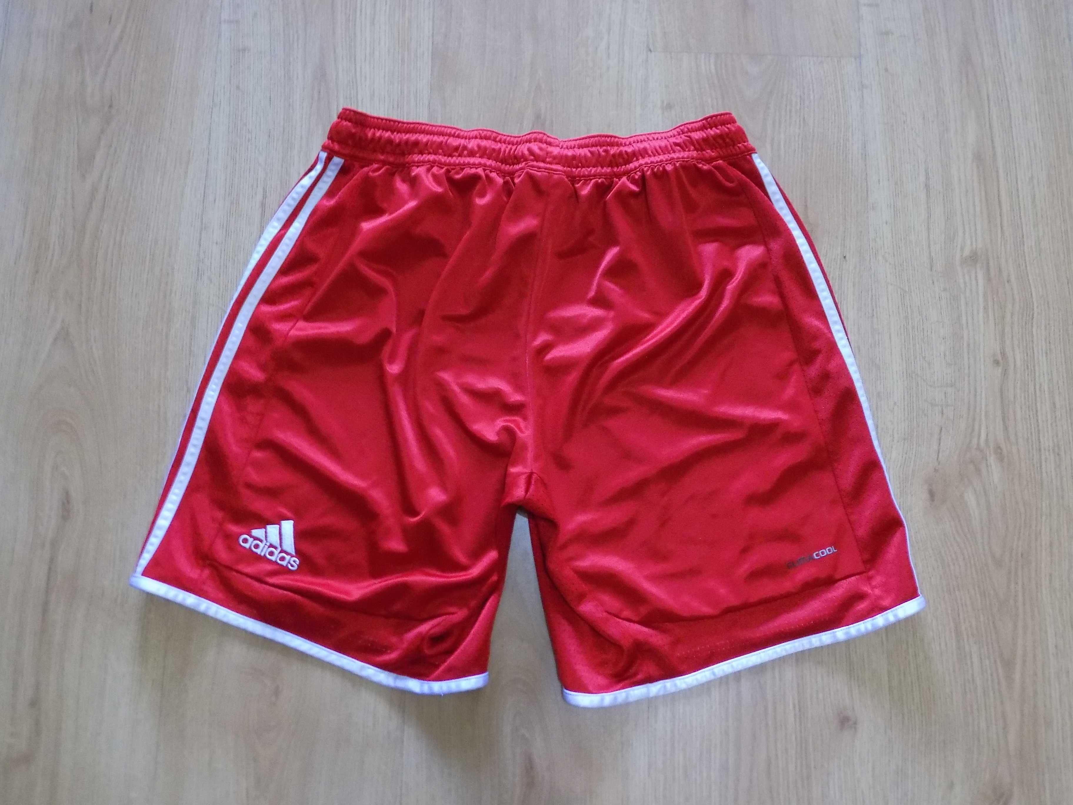 Къси панталони adidas bayern/hamburger hsv оригинални футбол мъжки М/L