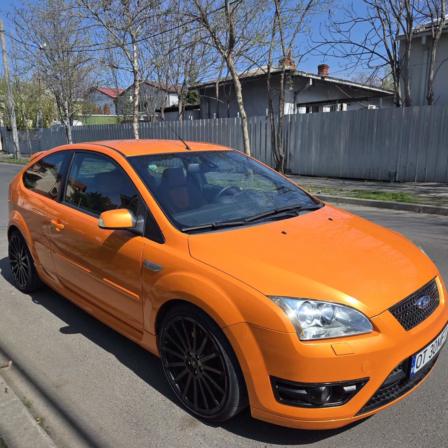 Ford Focus ST2 reconditionat mecanic cu upgrades in stare excelenta