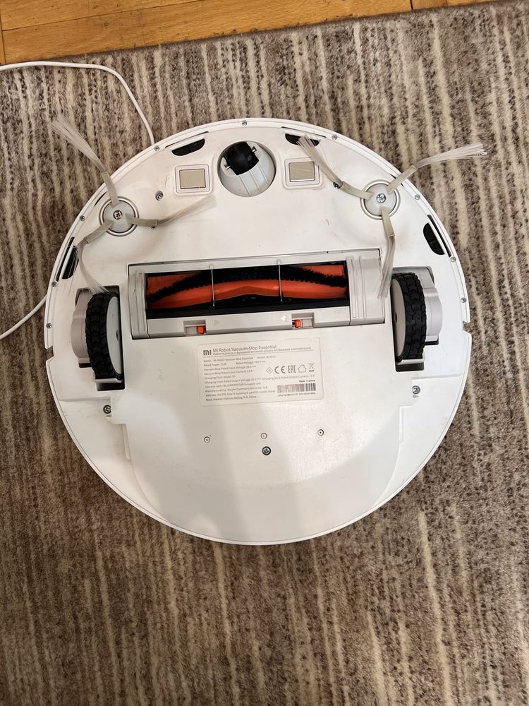 Робот пылесос Xiaomi vacuum mop essential