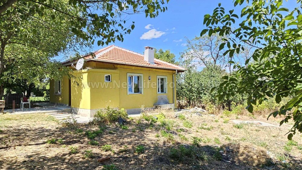 Едноетажна къща в село Дюлево, област Бургас