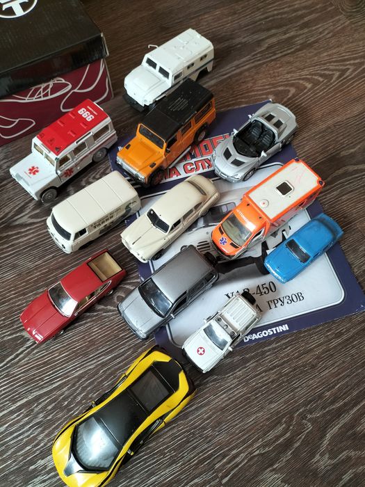 Модельки машинок