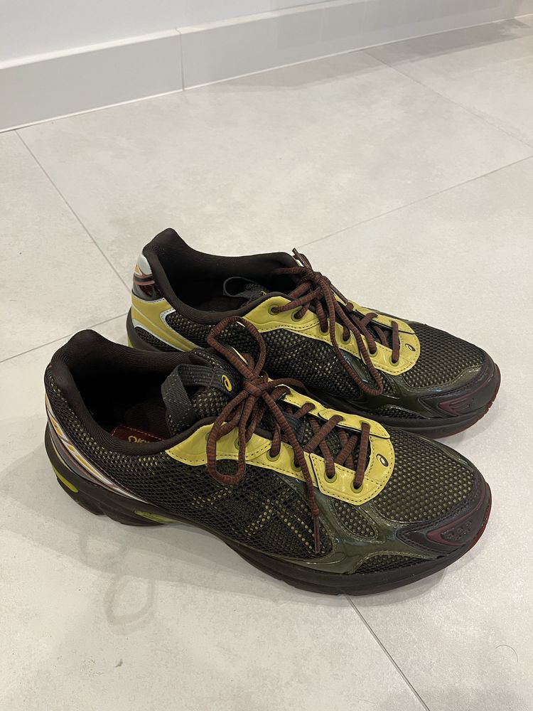 Маркови мъжки кецове - Nike, Asics