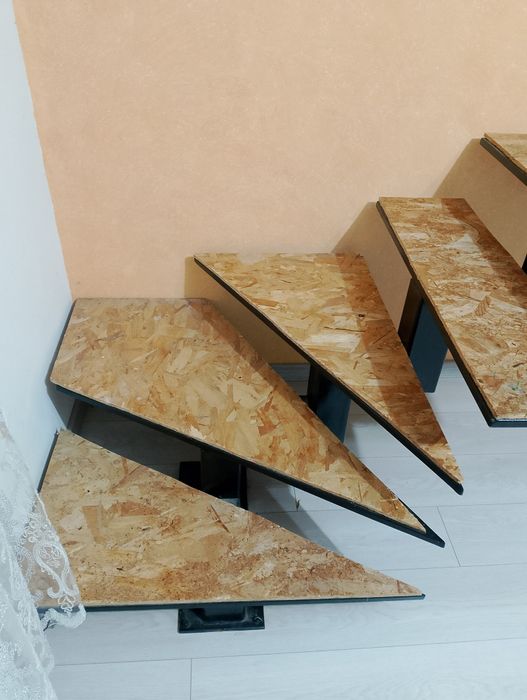 Scări masarda 85 latime