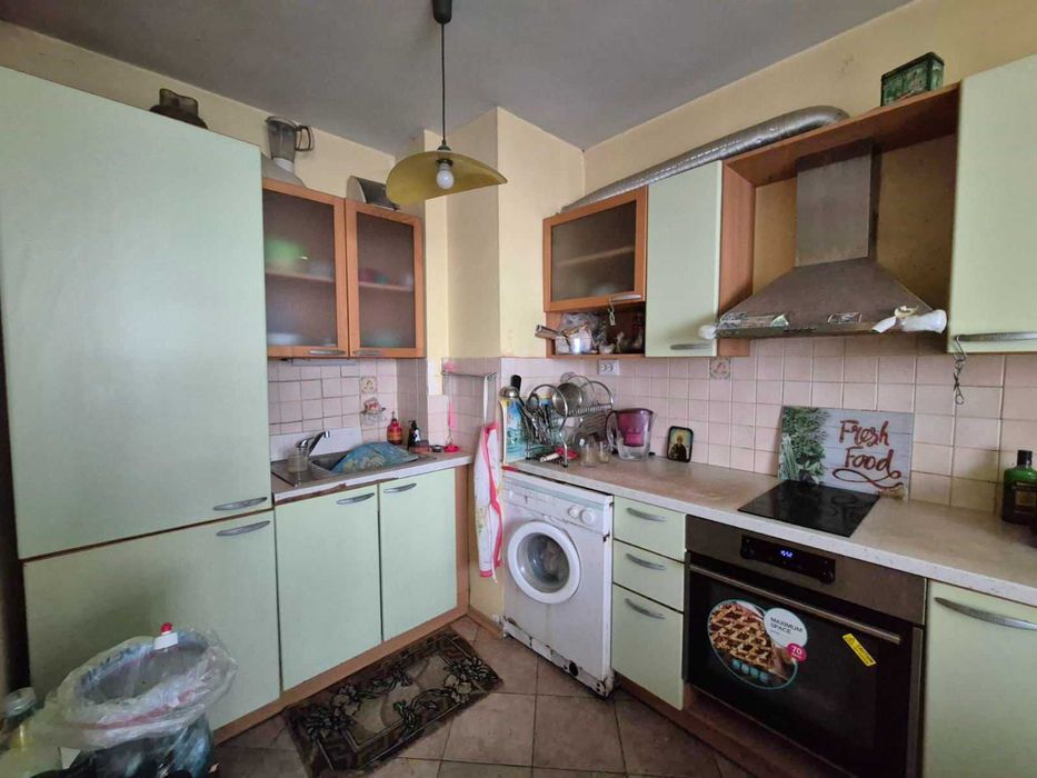 Продава се Четиристаен апартамент в Варна, Център - 87 кв.м за 2472 €/кв.м - Снимка #1