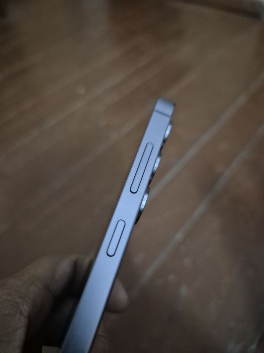 Samsung s25  5G  256gb