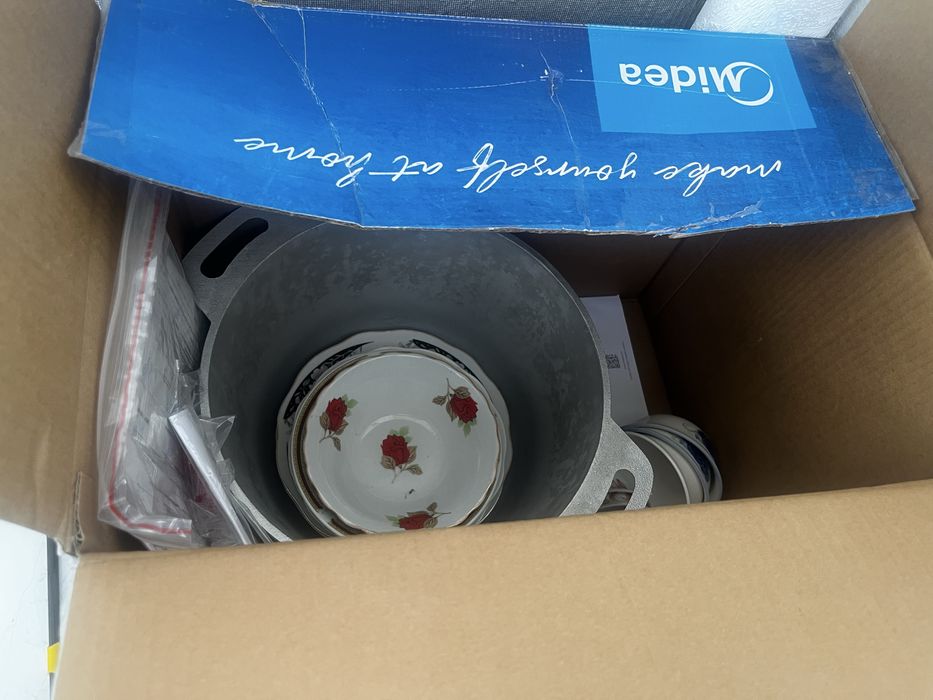 Продам посуду в отлчном состоянии в связи переездом