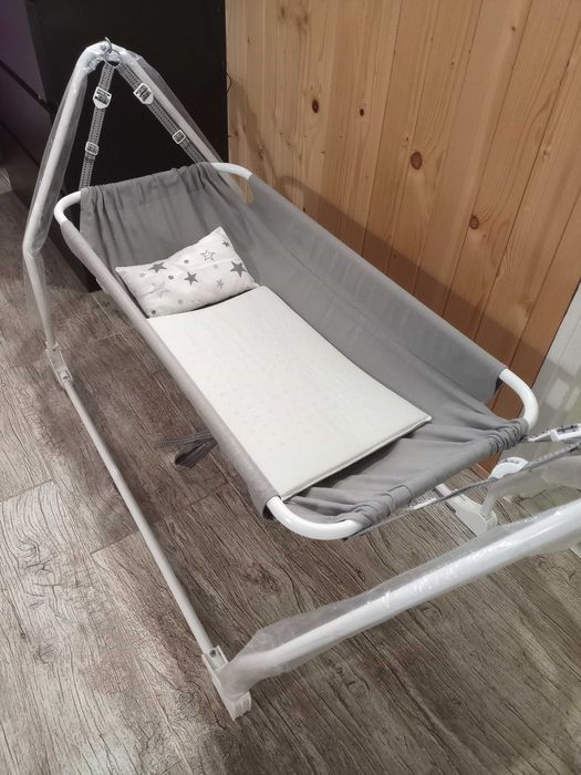 Бебешки хамак на стойка
