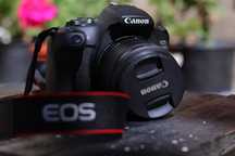Canon 2000D+Obiectiv 18-55
