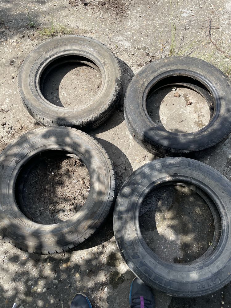 Гуми 185/75/16C , 195/75/16C, 215/75/16C