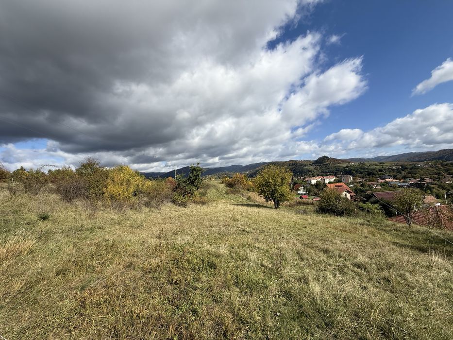 Vand Teren Intravilan Sovata Super Panorama