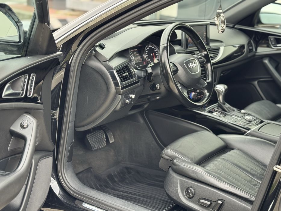 Audi A6 “ Limuzină / S-Line “ Deosebit