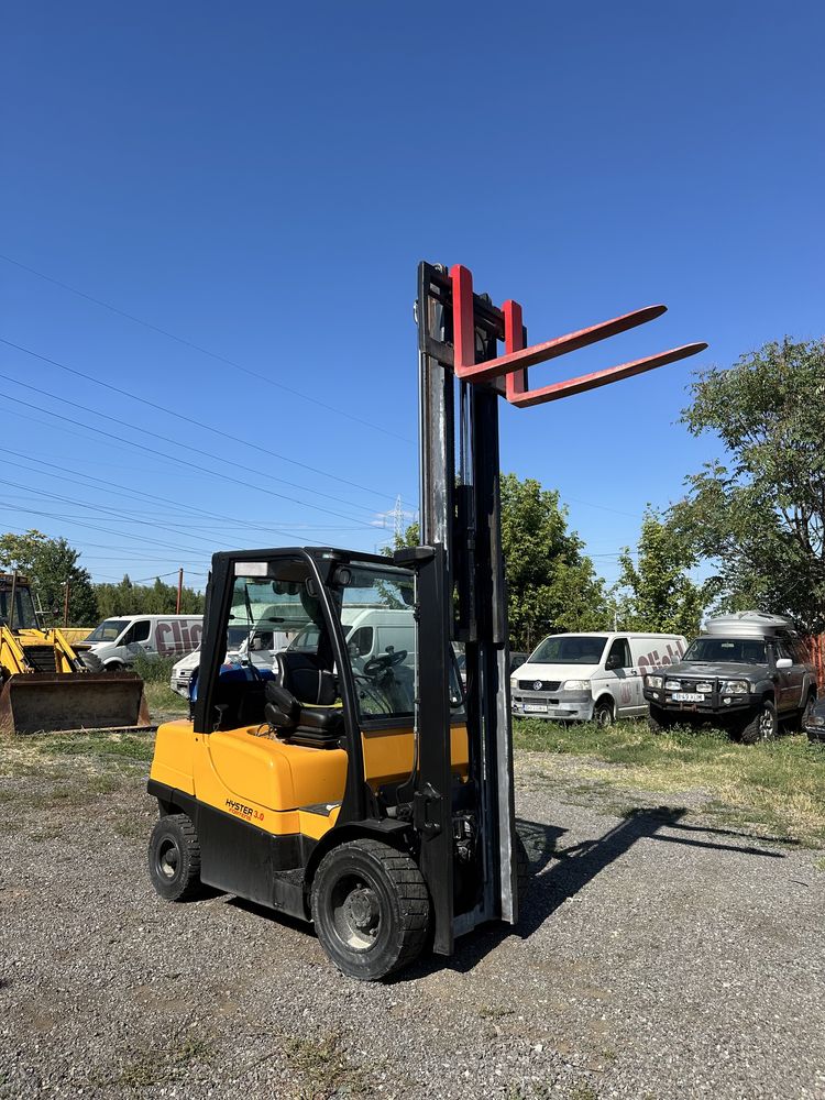 Motostivuitor Hyster 3.0 GPL. 3 tone. an 2011.
