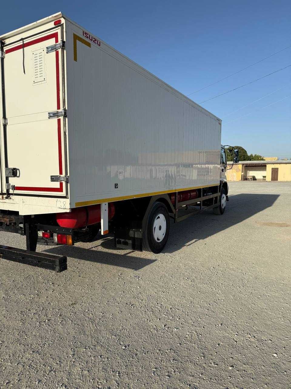 Isuzu FVR 33 plx 10T HOLATI IDEAL