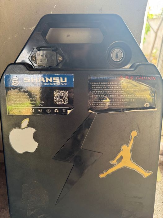 Vând scuter electric