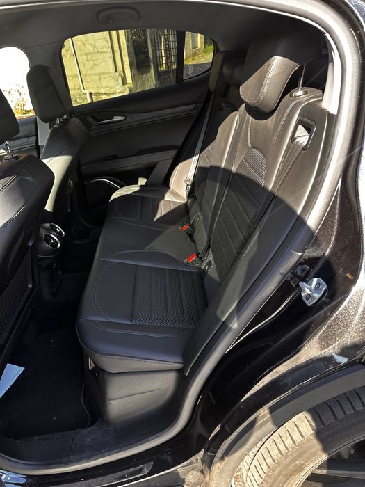 Alfa Romeo Stelvio 2.0 280CP